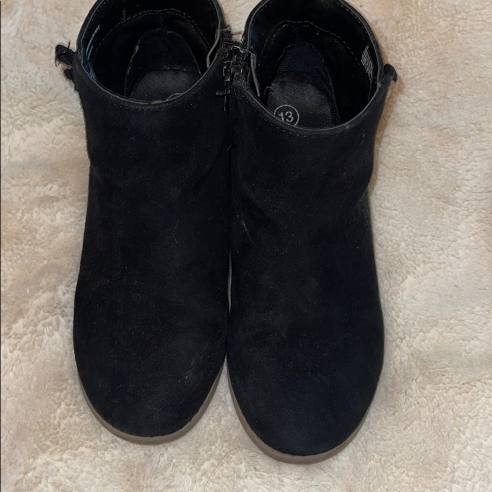 Black boots